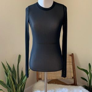 Aritzia Wilfred Free Long-sleeve mesh t-shirt